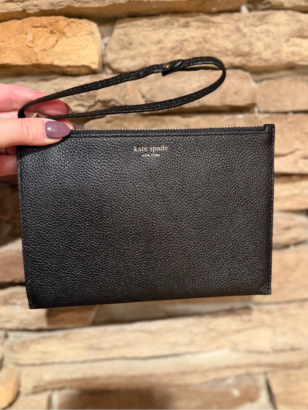 kate spade LIKE NEW Black Pebbled Leather Wristlet with Strap